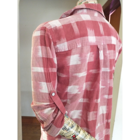 RVCA Red&White Plaid Snap up/Button up Shirt. Med. - Picture 6 of 8